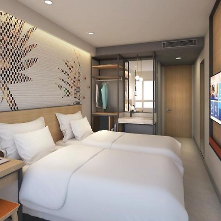 Go Hotels Plus Naga Экстерьер фото