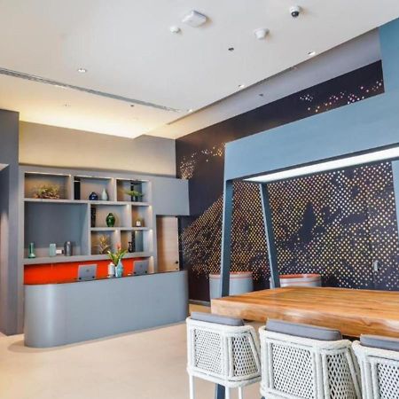 Go Hotels Plus Naga Экстерьер фото